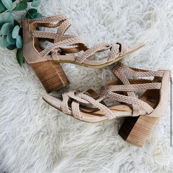 Braided Heels - Picture 7 of 7